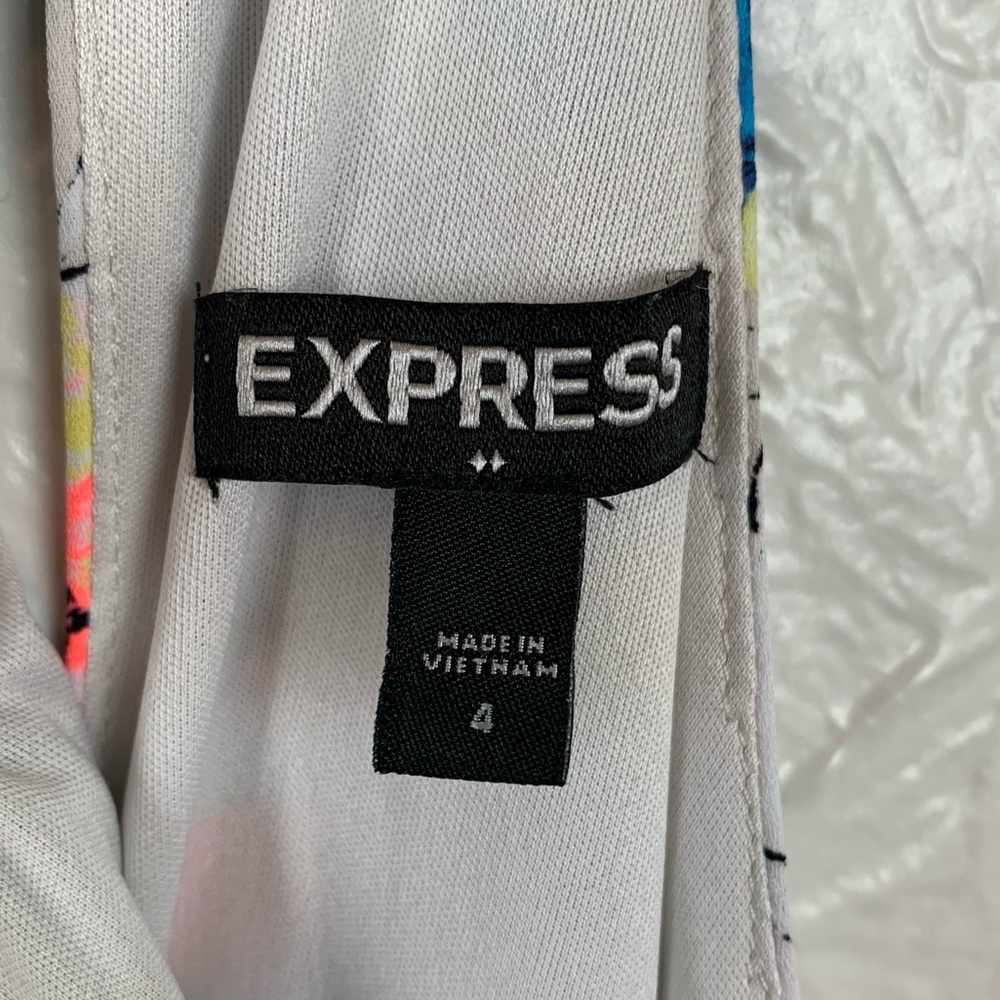 Express Neon Floral high neck skater mini dress 4 - Picture 10 of 11